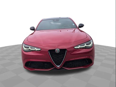 Used 2024 Alfa Romeo Giulia Ti image 16