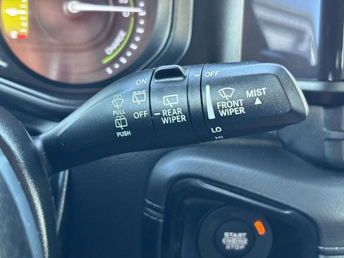 Used 2024 Jeep Wrangler Unlimited Sahara w/ Dual Top Group AWD/4WD image 29
