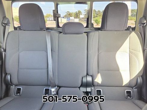 Used 2023 Jeep Gladiator Sport AWD/4WD image 14