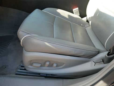 Used 2014 Chevrolet Impala LTZ FWD image 20