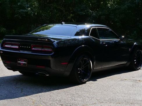 Used 2023 Dodge Challenger R/T Scat Pack RWD image 9