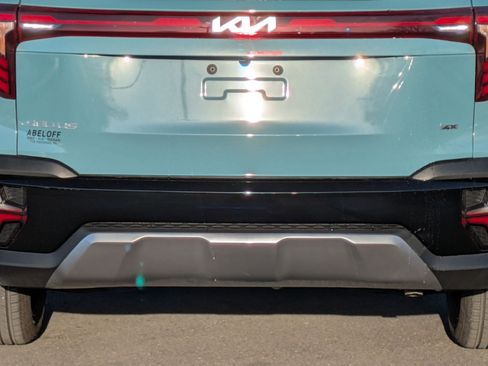 New 2026 Kia Seltos S image 23