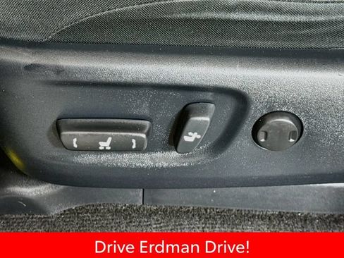 Certified 2024 Toyota 4Runner SR5 AWD/4WD image 12