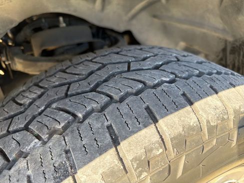 Used 2020 RAM 1500 Laramie w/ Sport Appearance Package image 31