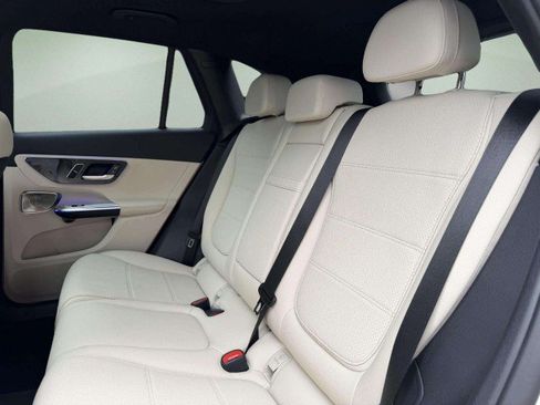 Certified 2026 Mercedes-Benz GLC 300 4MATIC image 22