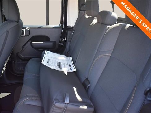 New 2025 Jeep Gladiator Sport image 12