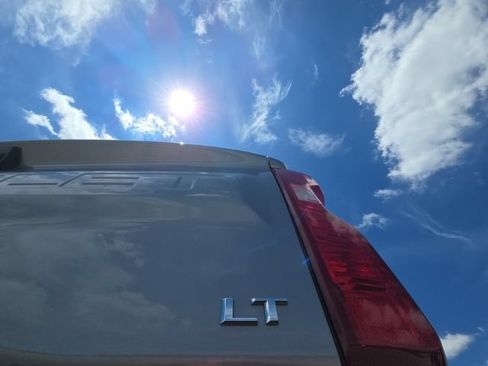 Used 2025 Chevrolet Silverado 1500 LT w/ All Star Edition Plus RWD image 9