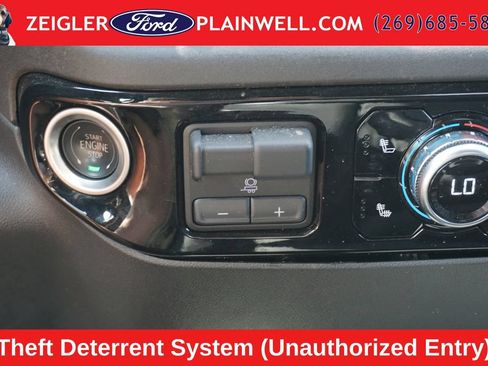 Used 2025 GMC Sierra 1500 Elevation AWD/4WD image 21