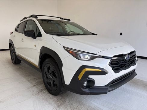 Used 2025 Subaru Crosstrek 2.5i Sport w/ Crosstrek Mirror Package AWD/4WD image 14