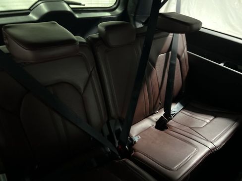 Used 2024 Ford Expedition Max Limited image 14