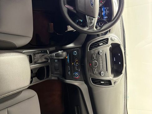 Used 2018 Ford Escape S image 26