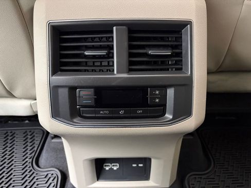 Used 2019 Volkswagen Atlas SEL R-Line image 43
