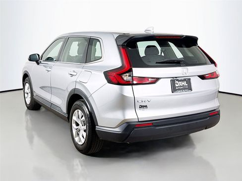 Used 2023 Honda CR-V LX image 10