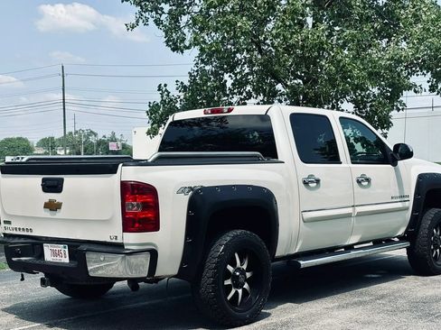 Used 2012 Chevrolet Silverado 1500 LTZ AWD/4WD image 11