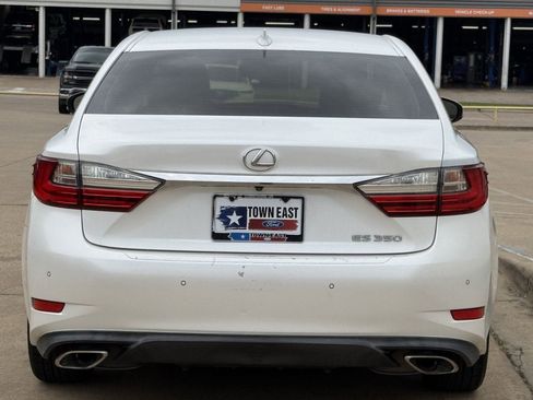 Used 2016 Lexus ES 350 w/ Luxury Package w/Wood Trim FWD image 6