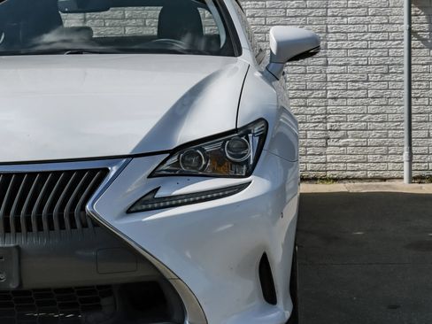 Used 2016 Lexus RC 350 w/ Luxury Package RWD image 37