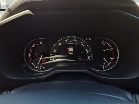Certified 2025 Toyota RAV4 LE FWD image 15