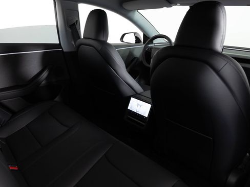 Used 2025 Tesla Model 3 RWD image 21