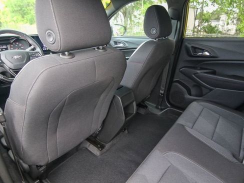 Used 2024 Chevrolet Trax RS w/ Driver Confidence Package FWD image 25