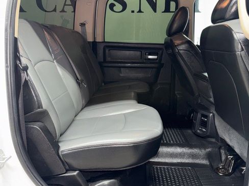 Used 2019 RAM 5500 Tradesman w/ Safety Group AWD/4WD image 27