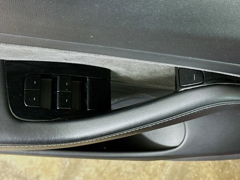 Used 2020 Tesla Model 3 Long Range AWD/4WD image 15