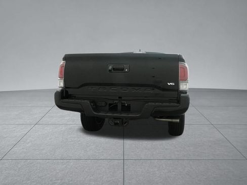 Used 2022 Toyota Tacoma TRD Sport w/ Technology Package RWD image 27