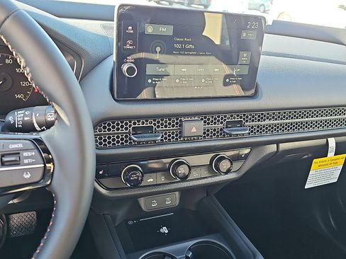 New 2026 Honda HR-V Sport image 8