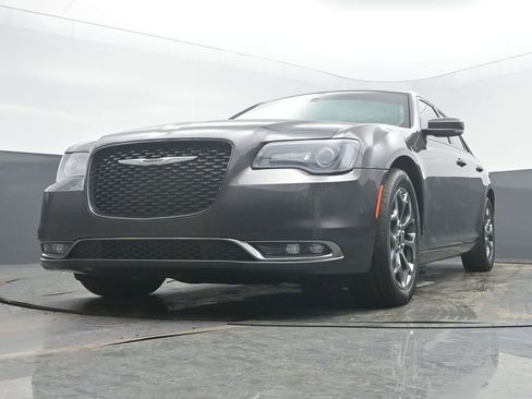 Used 2017 Chrysler 300 S w/ 300S Premium Group image 46