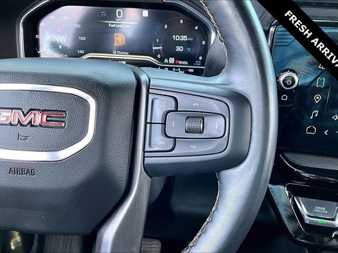 Used 2025 GMC Sierra 2500 AT4 w/ AT4 Premium Plus Package image 13