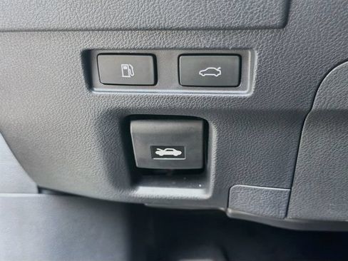 Used 2025 Lexus ES 300h w/ Accessory Package (Z2) FWD image 47