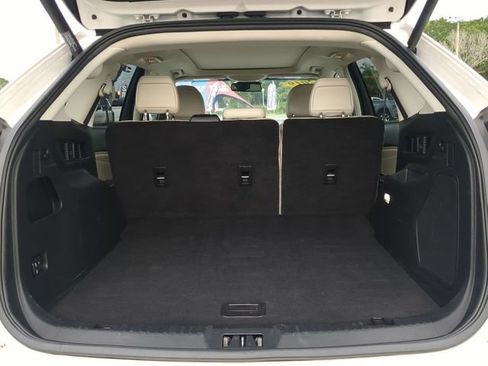 Certified 2019 Ford Edge Titanium w/ Equipment Group 301A FWD image 13
