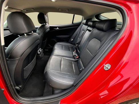 Certified 2019 Kia Stinger image 28
