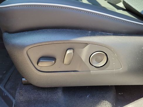 New 2026 Buick Enclave Sport Touring w/ Power Package FWD image 19