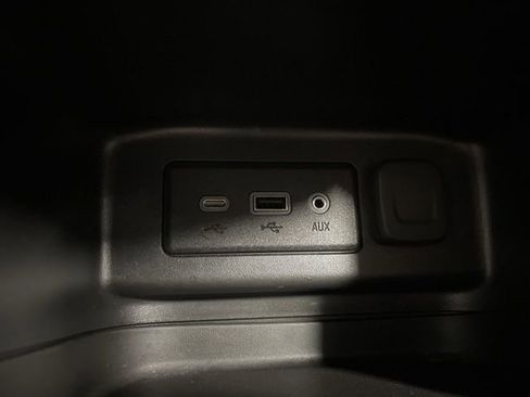 Used 2022 Chevrolet Equinox LT AWD/4WD image 18