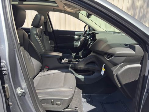 Used 2022 Buick Envision Essence w/ Safety Package FWD image 15