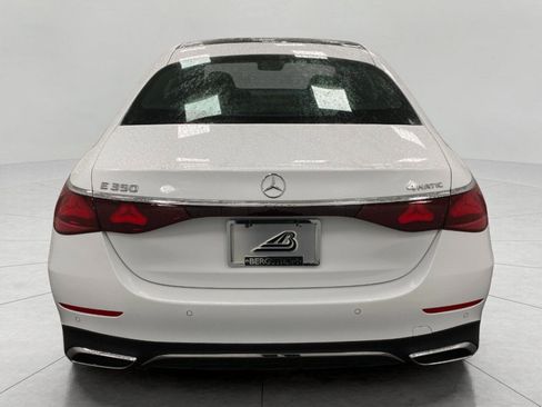 New 2026 Mercedes-Benz E 350 4MATIC Sedan image 4
