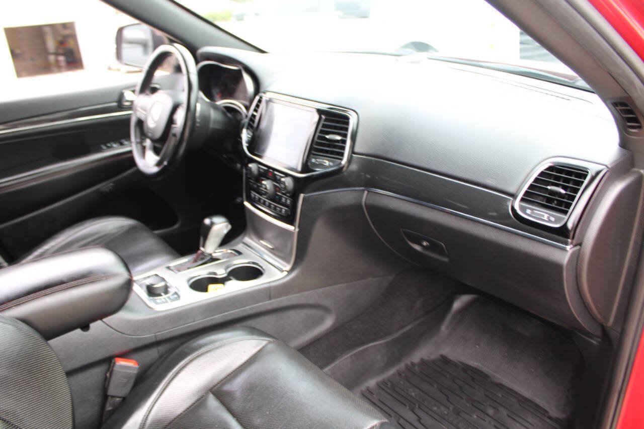 Used 2019 Jeep Grand Cherokee Trailhawk w/ Trailhawk Luxury Group AWD/4WD image 13