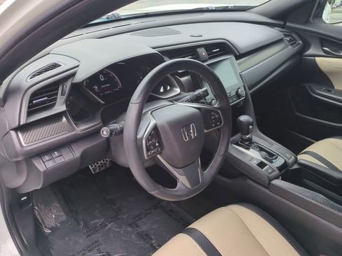 Used 2018 Honda Civic Sport Touring image 12