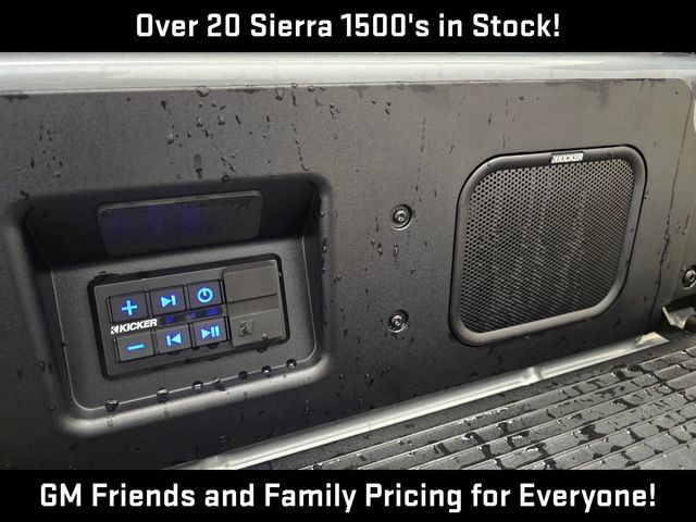 New 2026 GMC Sierra 1500 Denali Ultimate w/ LPO, Black Badging Package AWD/4WD image 37