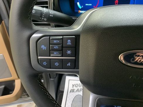 Certified 2025 Ford F350 Lariat w/ Lariat Ultimate Package AWD/4WD image 33