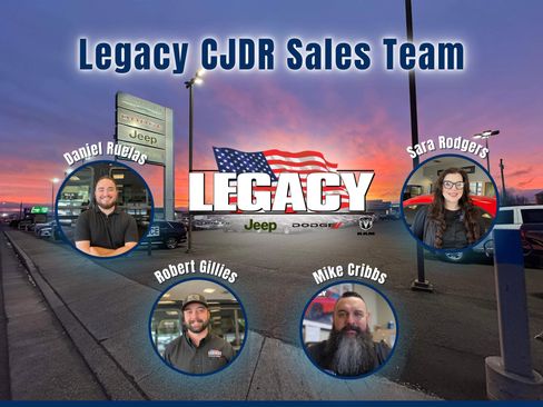 Used 2024 Jeep Gladiator Rubicon w/ Convenience Group image 5