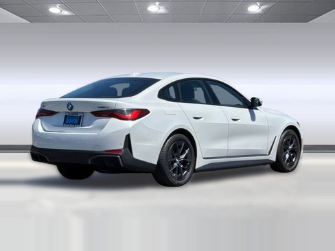 Used 2023 BMW i4 eDrive35 w/ Premium Package RWD image 8