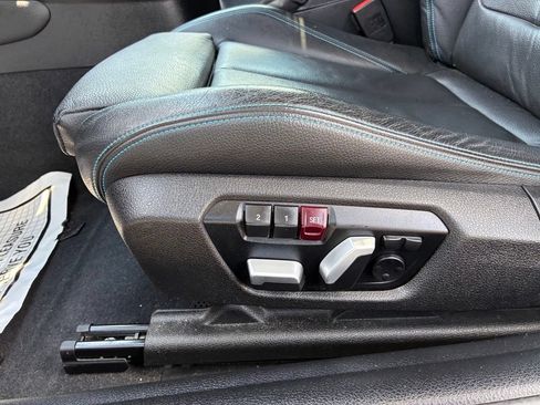 Used 2018 BMW M2 RWD image 18