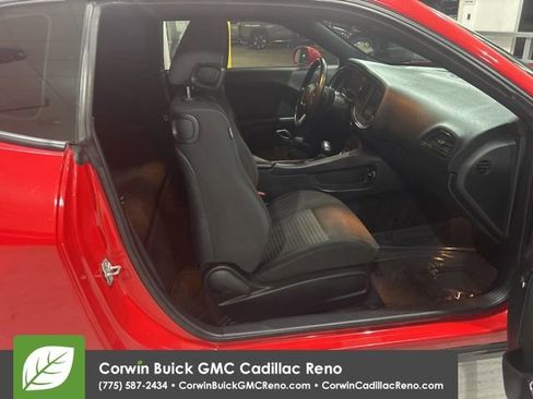 Used 2018 Dodge Challenger R/T w/ Blacktop Package image 23