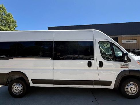 Used 2019 RAM ProMaster 2500 FWD image 17
