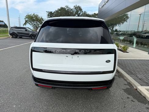 Used 2023 Land Rover Range Rover SE AWD/4WD image 4