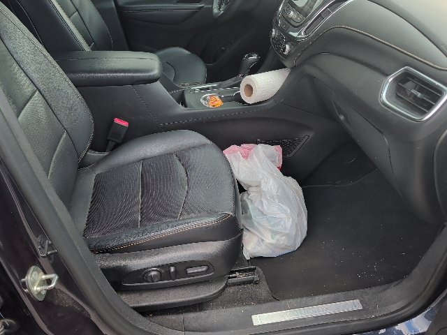 Used 2018 Chevrolet Equinox Premier FWD image 10