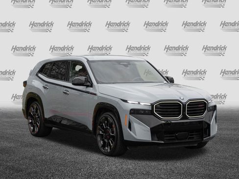 Used 2024 BMW XM Label Red image 3