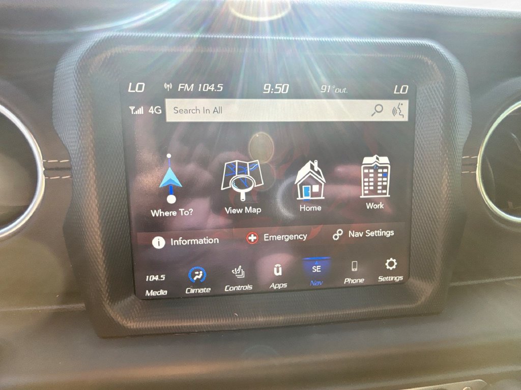 Used 2021 Jeep Wrangler Unlimited Sahara w/ Cold Weather Group AWD/4WD image 20