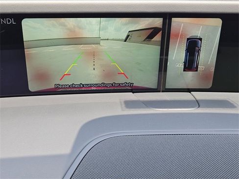 New 2025 Lincoln Nautilus Reserve w/ Jet Appearance Package image 17